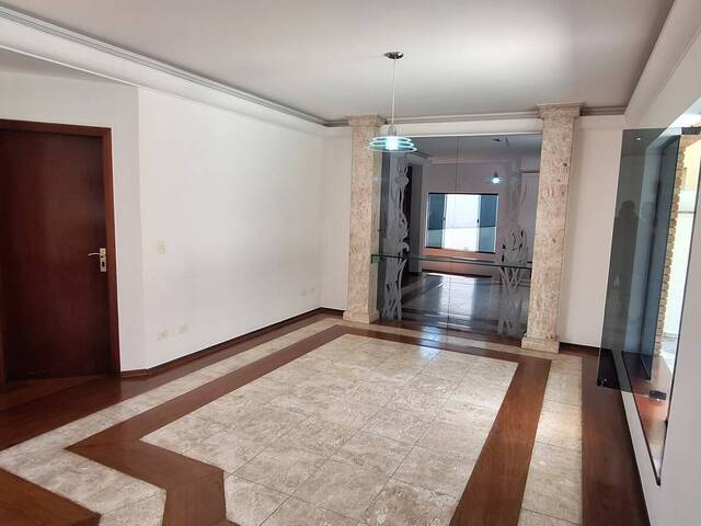 Casa para Locação em Barueri - 2