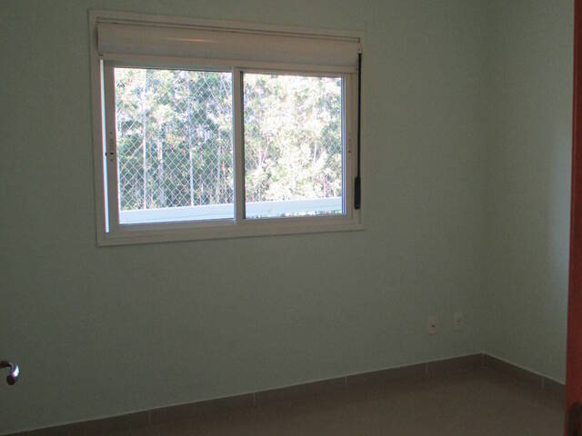 Apartamento para Venda em Santana de Parnaíba - 4