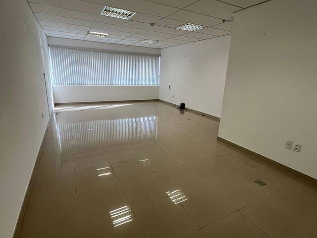 Sala para Locação em Barueri - 4