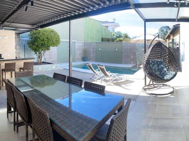 #118 - Casa para Locação em Santana de Parnaíba - SP