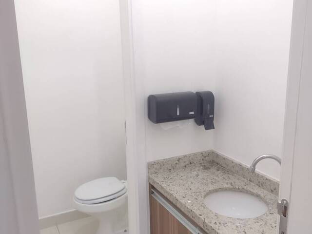 Sala para Venda em Barueri - 4