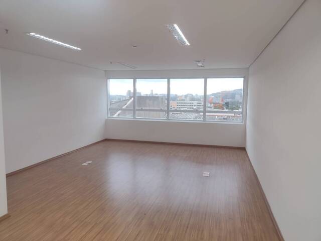 #151 - Sala para Venda em Barueri - SP