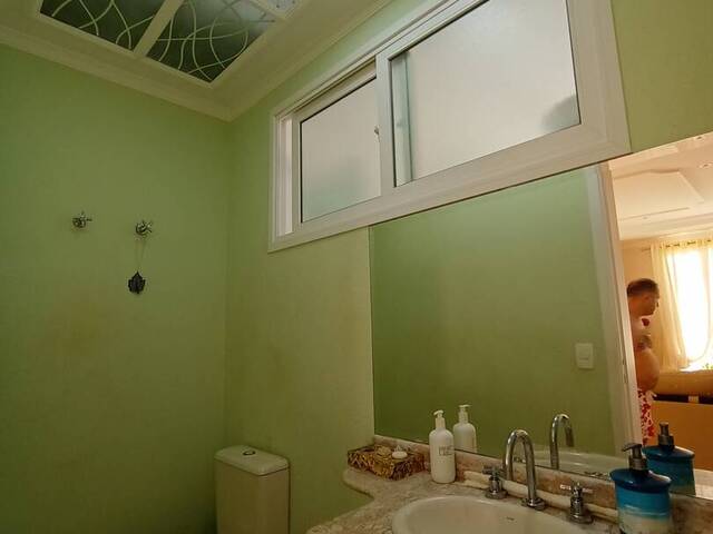 Casa para Venda em Santana de Parnaíba - 5
