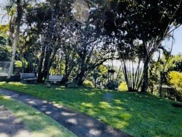 Casa para Venda em Santana de Parnaíba - 4