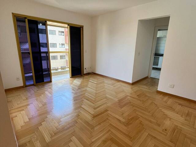 #242 - Apartamento para Locação em Barueri - SP