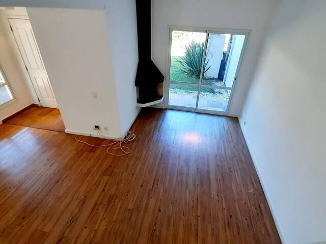 Casa para Locação em Santana de Parnaíba - 2