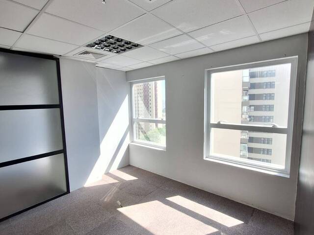 #298 - Sala para Locação em Barueri - SP