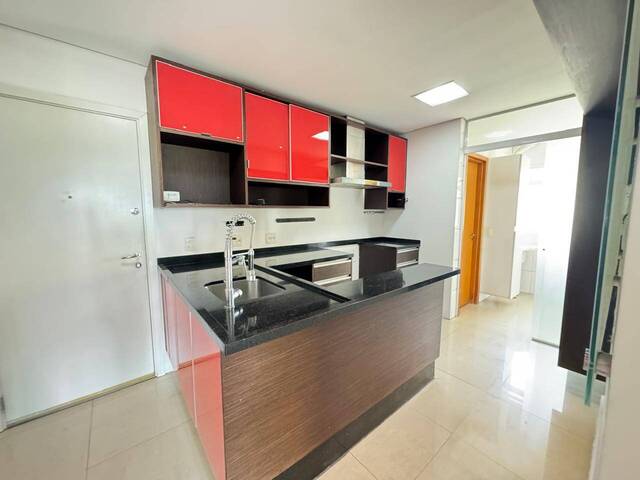 #400 - Apartamento para Venda em Santana de Parnaíba - SP