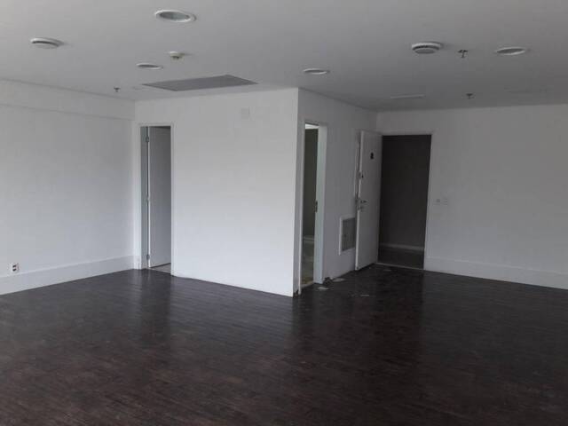 #406 - Sala para Locação em Barueri - SP