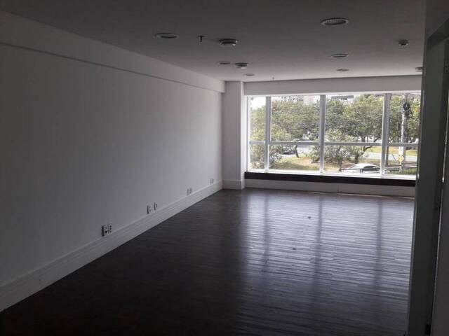 #406 - Sala para Locação em Barueri - SP