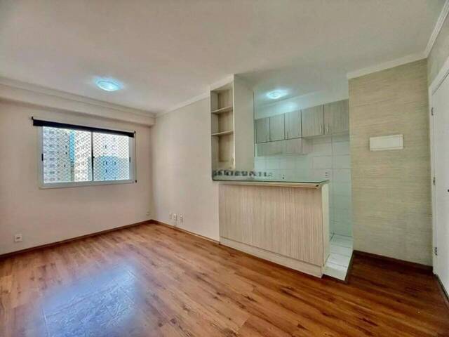 #407 - Apartamento para Locação em Barueri - SP