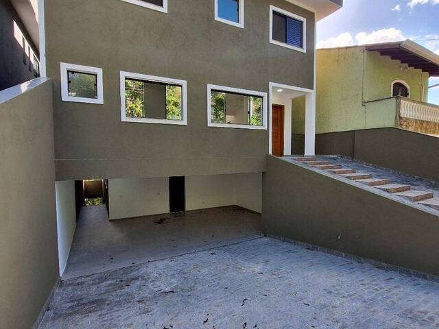 #411 - Casa para Locação em Jandira - SP