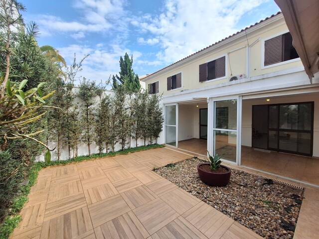 #419 - Casa para Locação em Santana de Parnaíba - SP