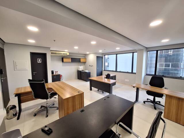 #427 - Sala para Locação em Barueri - SP