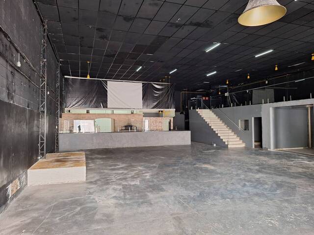 #428 - Galpão para Locação em Barueri - SP