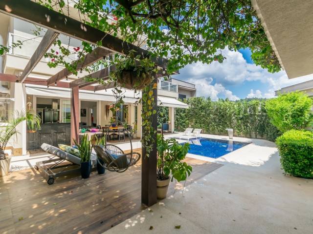 #448 - Casa para Venda em Santana de Parnaíba - SP