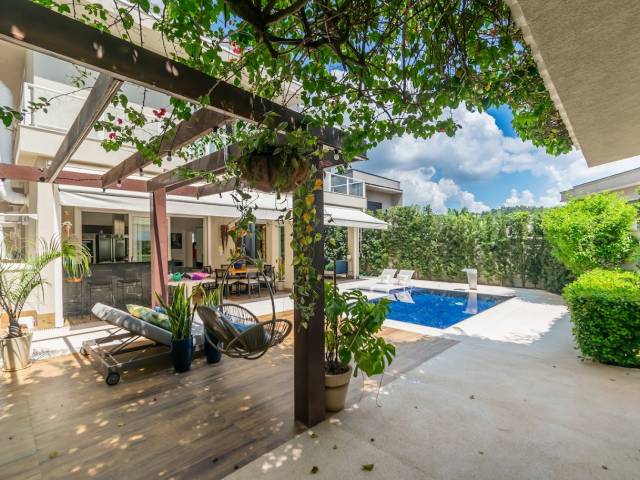 Casa para Venda em Santana de Parnaíba - 4