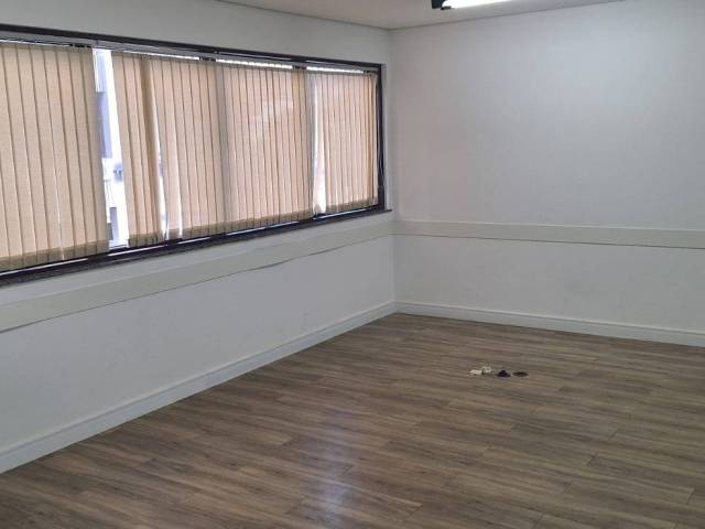#449 - Sala para Locação em Barueri - SP