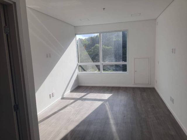 #461 - Sala para Locação em Santana de Parnaíba - SP