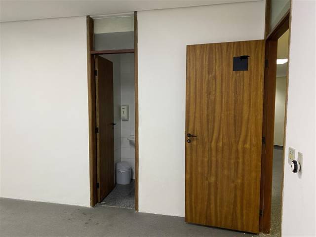 #465 - Sala para Locação em Santana de Parnaíba - SP