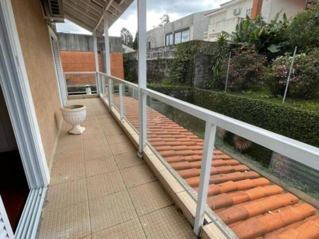 Casa para Venda em Santana de Parnaíba - 4