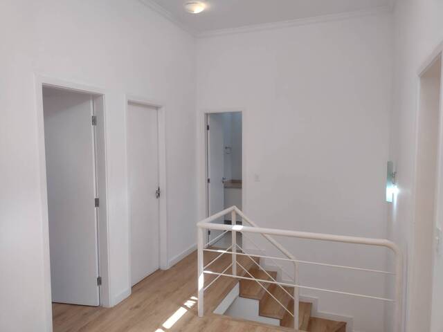 Casa para Locação em Santana de Parnaíba - 5