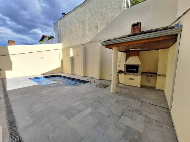 Casa para Locação em Santana de Parnaíba - 2