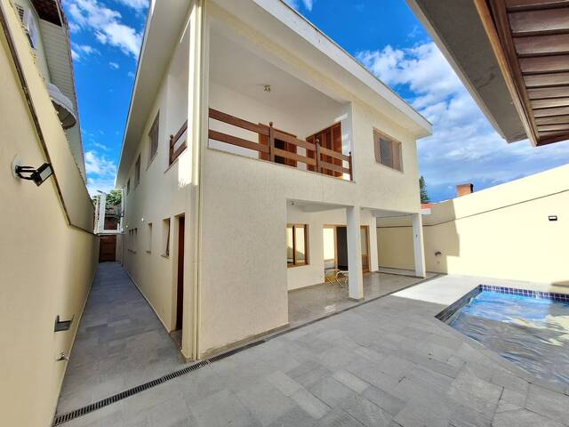 Casa para Locação em Santana de Parnaíba - 3