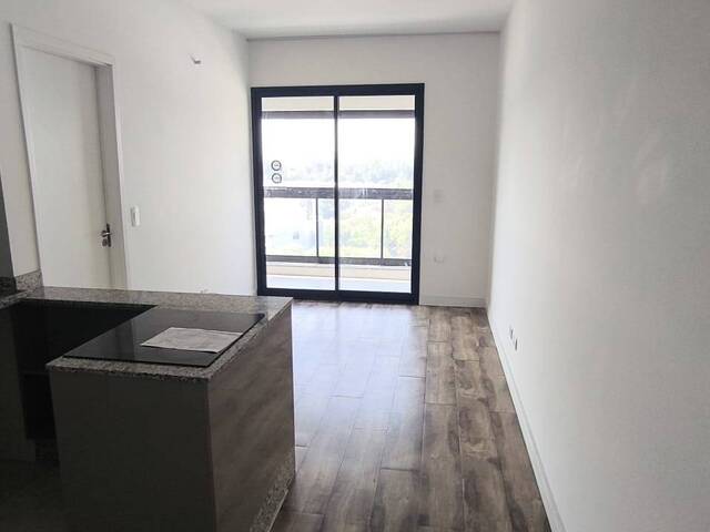Locação em Bethaville II - Barueri