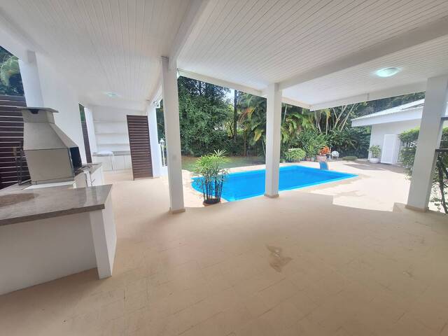 #525 - Casa para Locação em Santana de Parnaíba - SP
