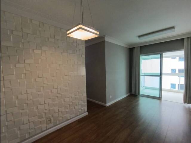 #528 - Apartamento para Locação em Barueri - SP