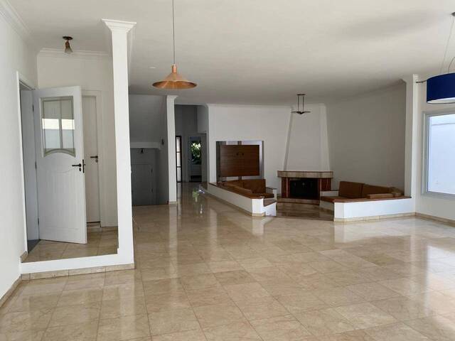 #533 - Casa para Locação em Barueri - SP