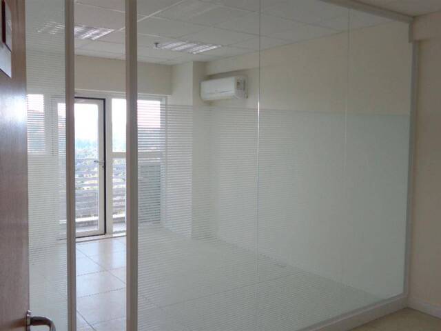Locação em Alphaville Centro Industrial e Empresarial/Alphaville. - Barueri