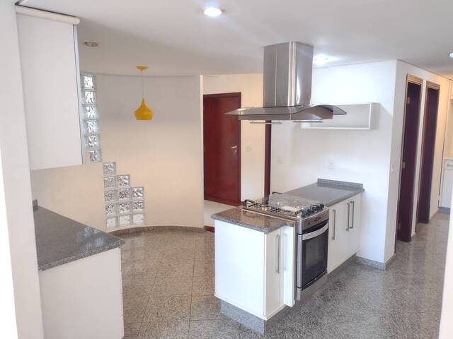 Casa para Locação em Santana de Parnaíba - 5