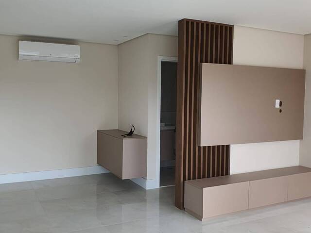 #569 - Apartamento para Locação em Barueri - SP