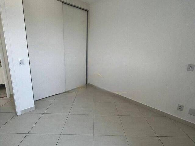 #567 - Apartamento para Locação em Barueri - SP