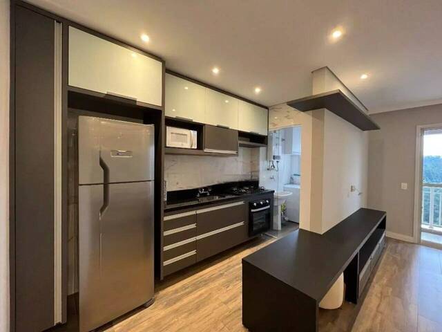#585 - Apartamento para Locação em Barueri - SP